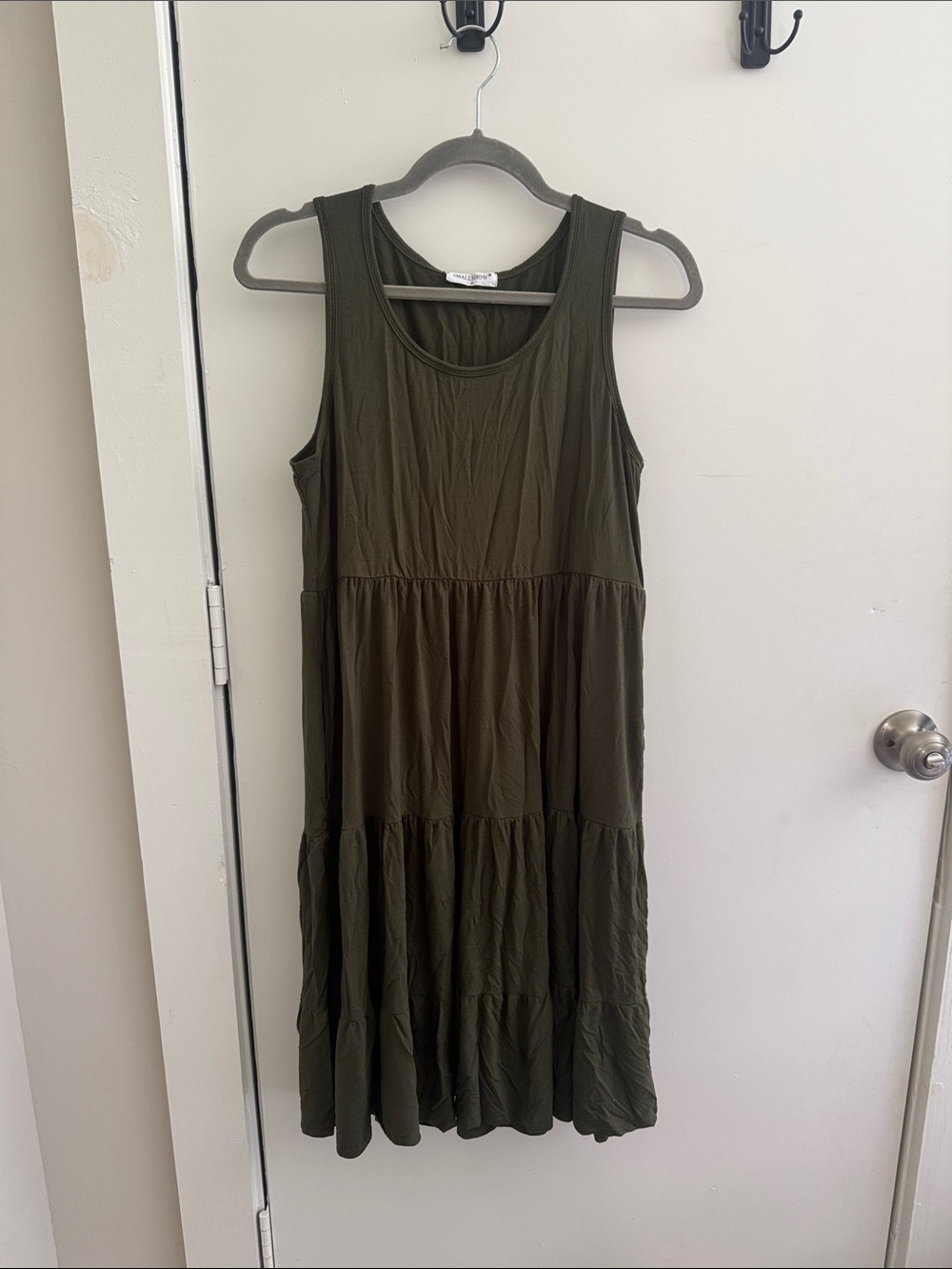 Sleeveless Olive Tiered Midi Dress